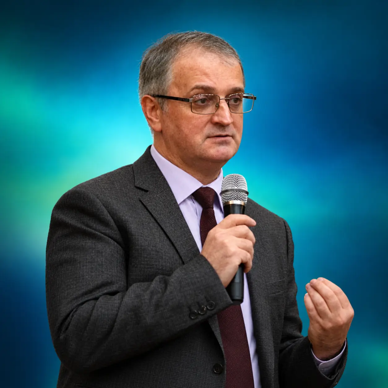 Petru MACOVEI